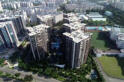 Lakeville (D22), Condominium #538379651